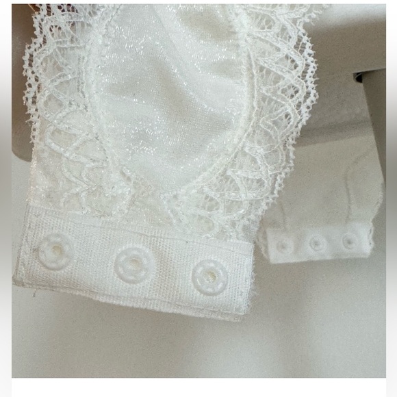 Kaviar Whisper White High Neck Lace Bodysuit NWOT - Picture 7 of 8
